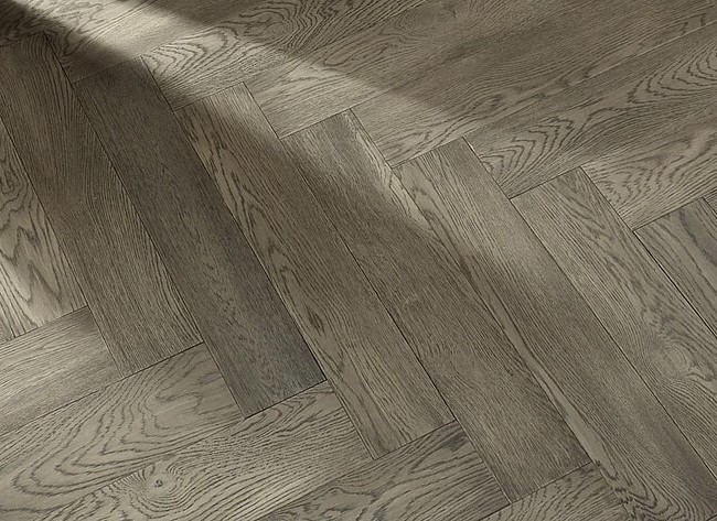 Hardwood | CarpetsPlus COLORTILE of Hutchinson